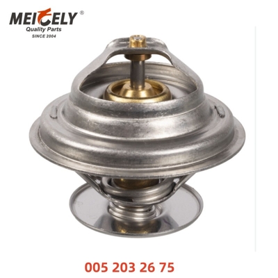 Θερμοστάτης ψύκτη κινητήρα OEM 0052032675 1032000819 Για την Mercedes-Benz