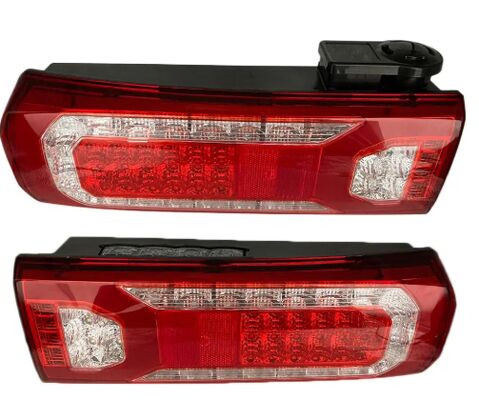 Φανάρι ουράς OEM 0035447103 Benz Πίσω φανάρι 0035447303 για Mercedes Actros MP4 2500MM